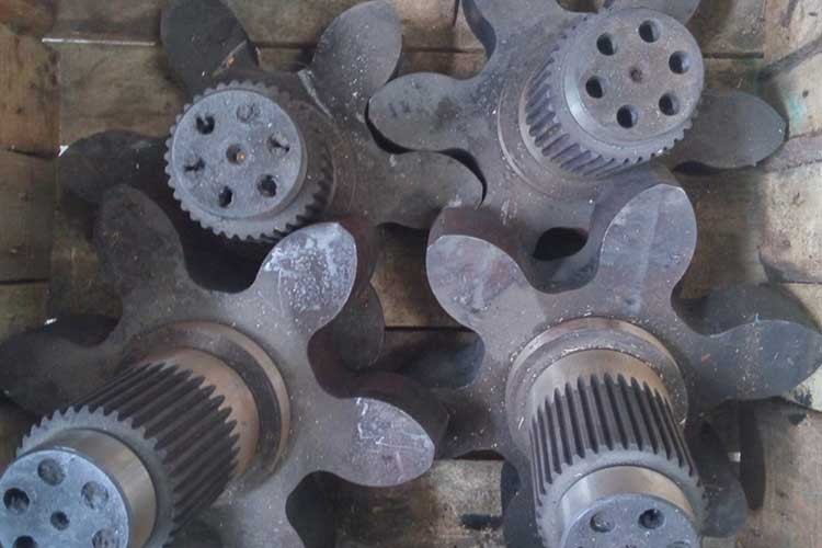 222-80-04013 渦輪箱驅(qū)動輪