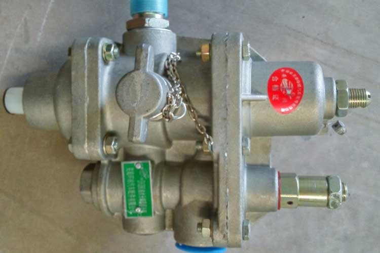 SH380油水分離組合閥