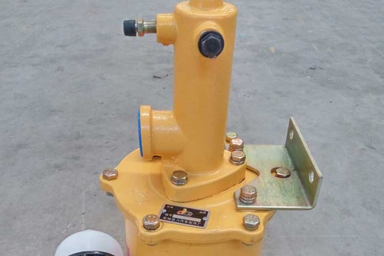 263-77-03000空氣加力泵SR20M